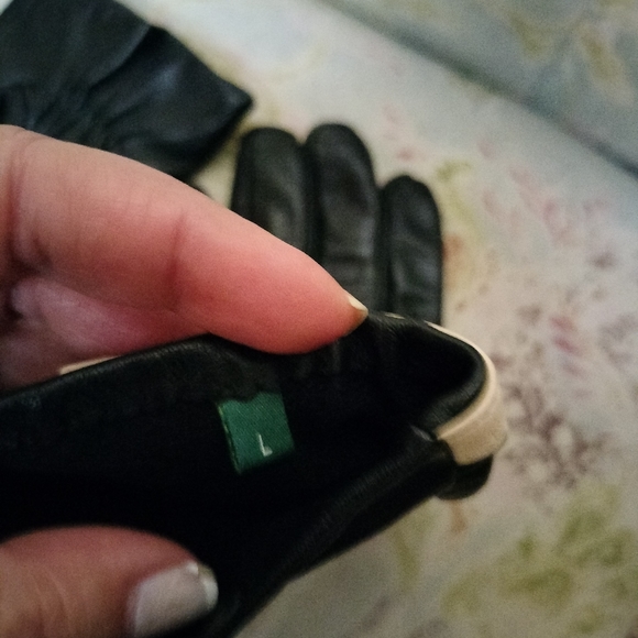 Ralph Lauren Vintage Gloves - Picture 4 of 4